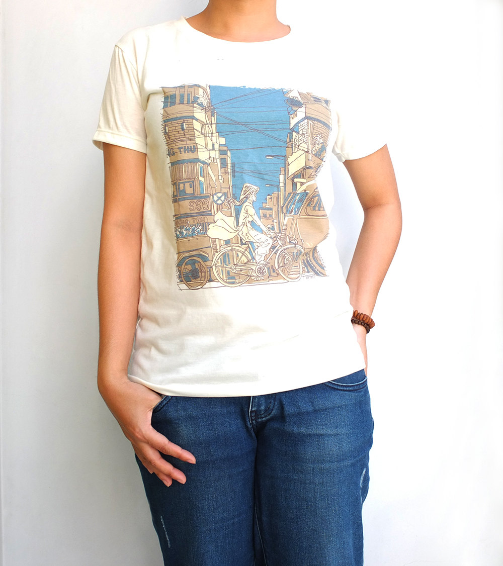 T-Shirt bianca Not Shy